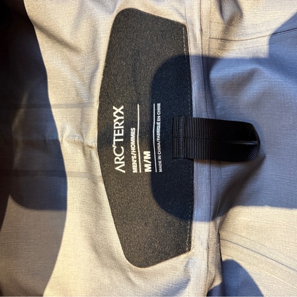 Arc'teryx Black Ski Jacket with Gray Accents - Picture 5 of 15